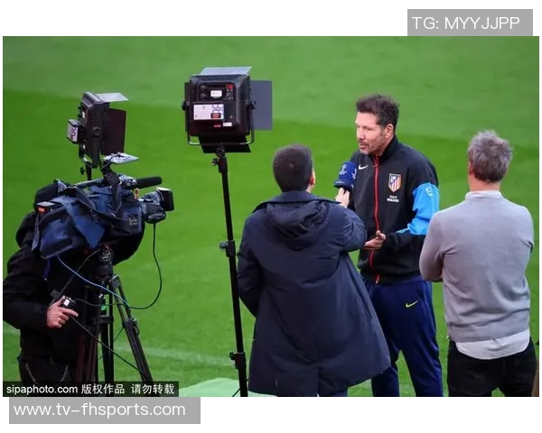 西甲多起球场侮辱事件曝光涉及巴萨西蒙尼及多名裁判 西甲多起球场侮辱事件曝光涉及巴萨西蒙尼及多名裁判