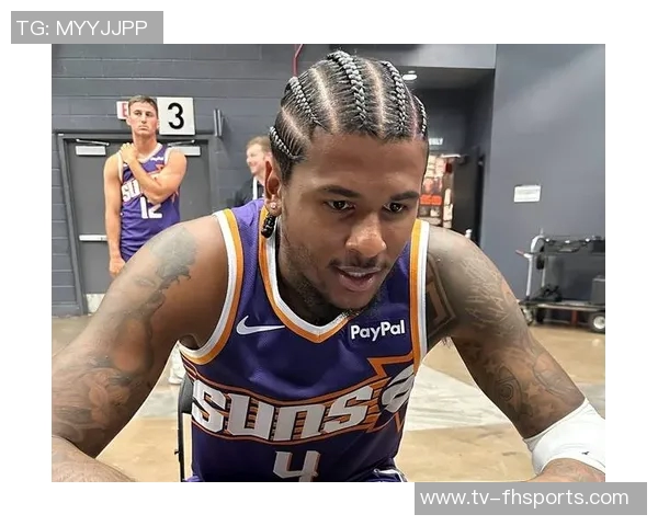 杰伦格林谈球队默契：迅速融入阵容展现出色配合能力