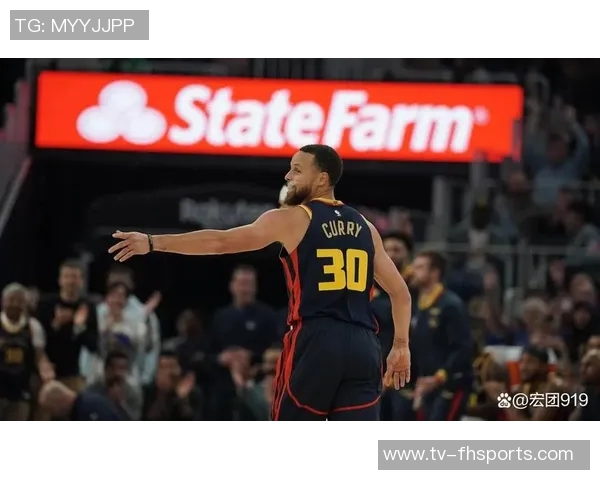 假期学习不放松库里首节火力全开轰下11分展现超强状态 假期学习不放松库里首节火力全开轰下11分展现超强状态